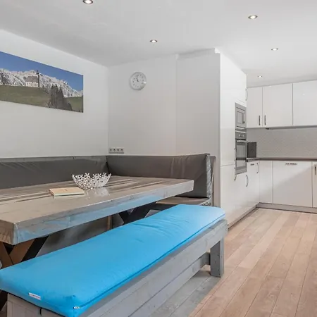 Haus Dienten Steinadler Apartment