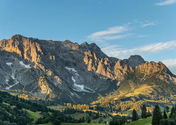 Haus Dienten Steinadler Dienten am Hochkönig